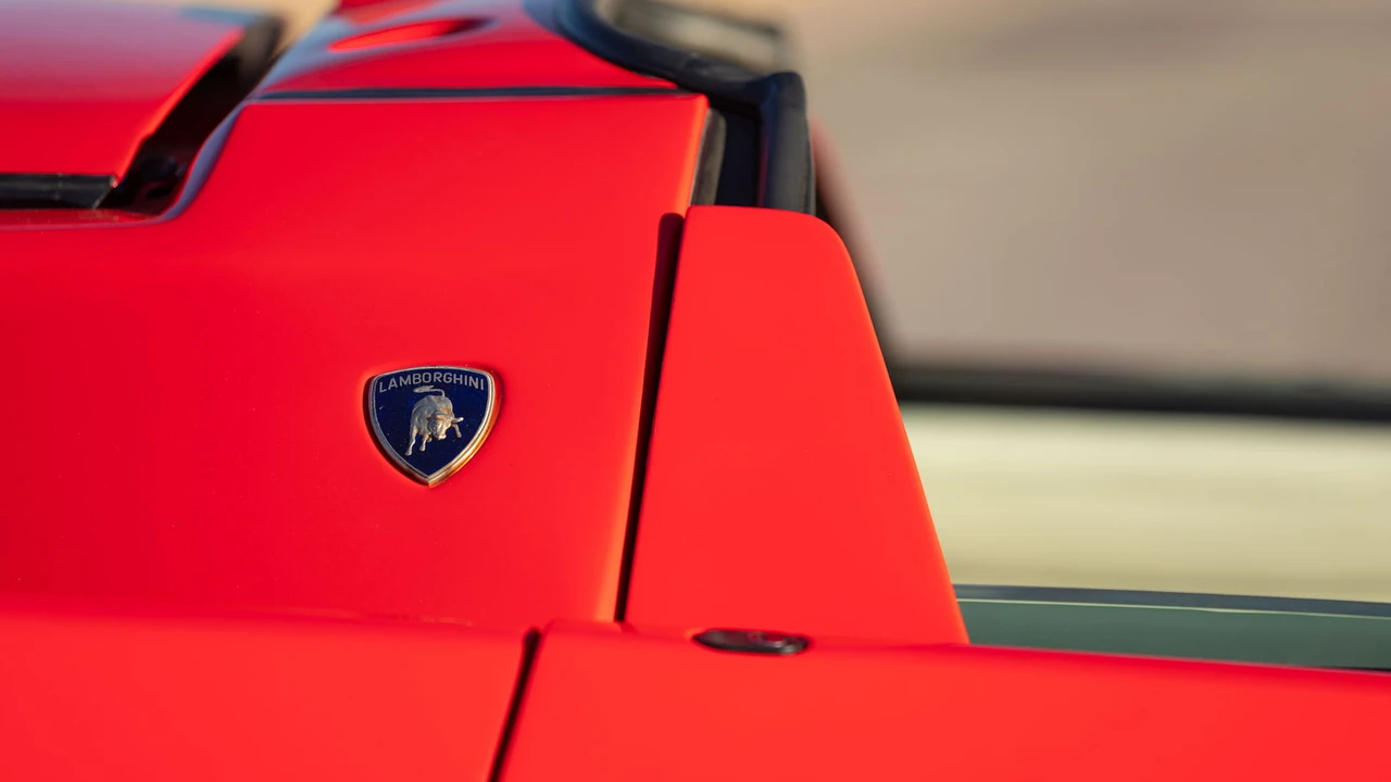 1998 Lamborghini Diablo VT - Image 22 of 30