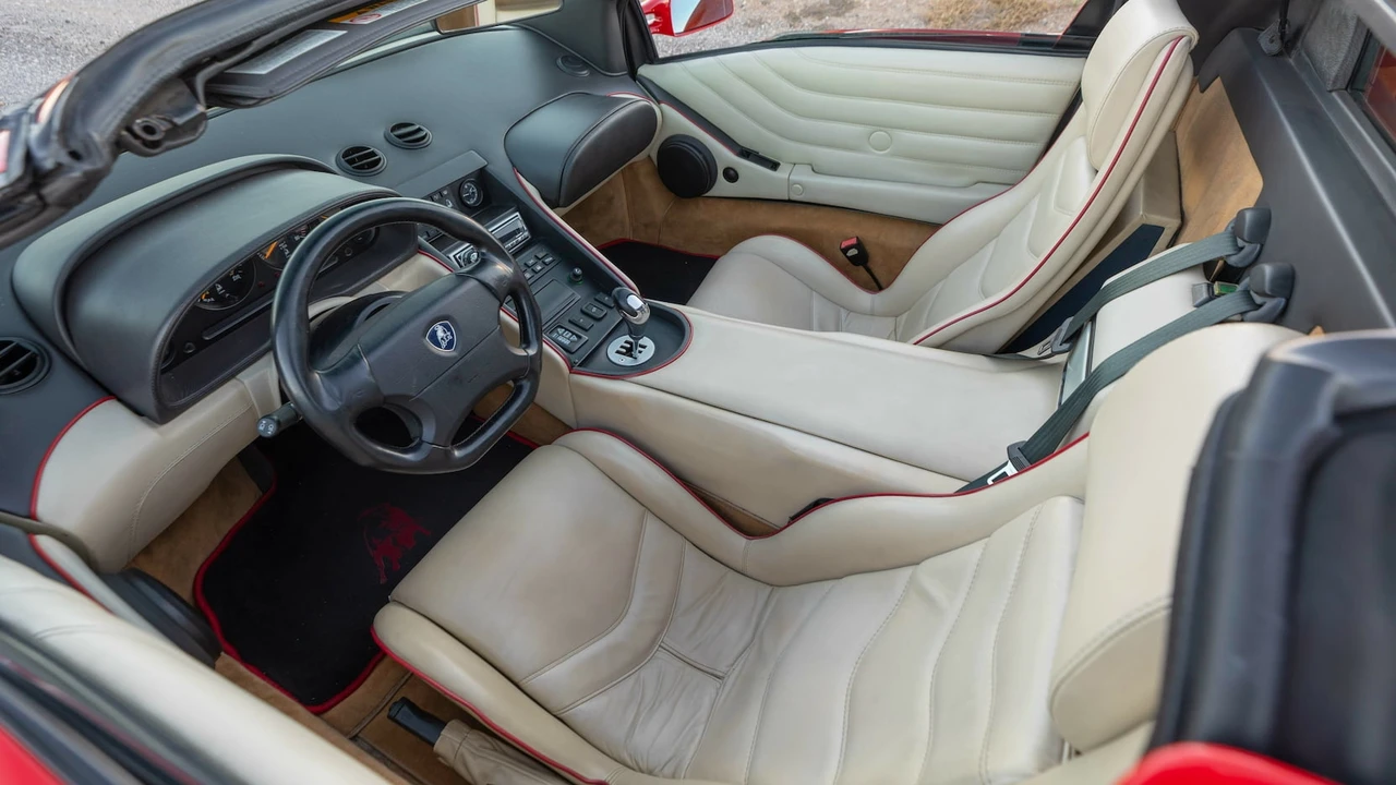 1998 Lamborghini Diablo VT - Image 4 of 30