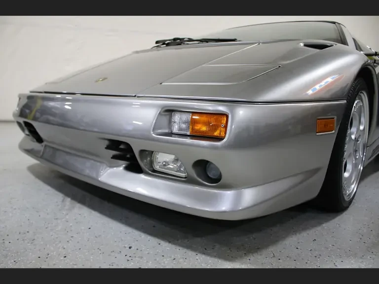 1998 Lamborghini Diablo VT - Image 21 of 31