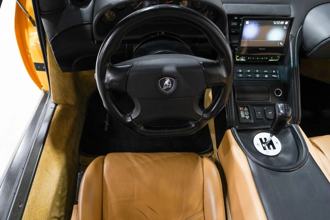 1998 Lamborghini Diablo VT - Image 10 of 21