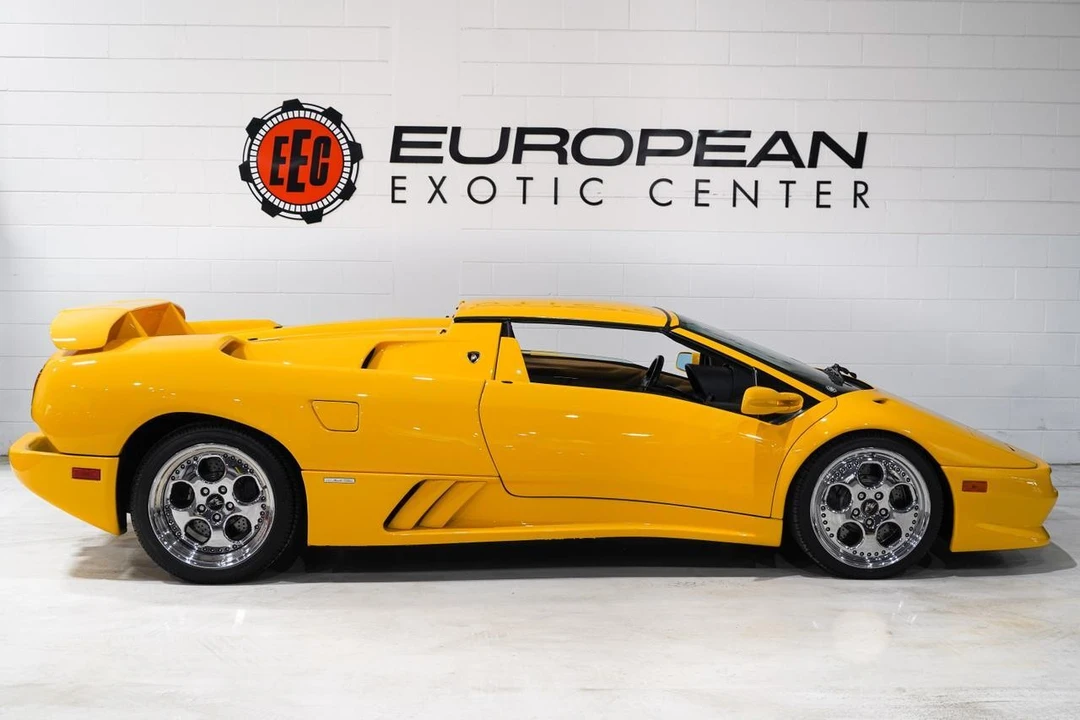 1998 Lamborghini Diablo VT - Image 8 of 21