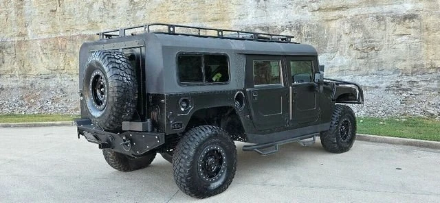 1998 Lamborghini LM002 - Image 7 of 20