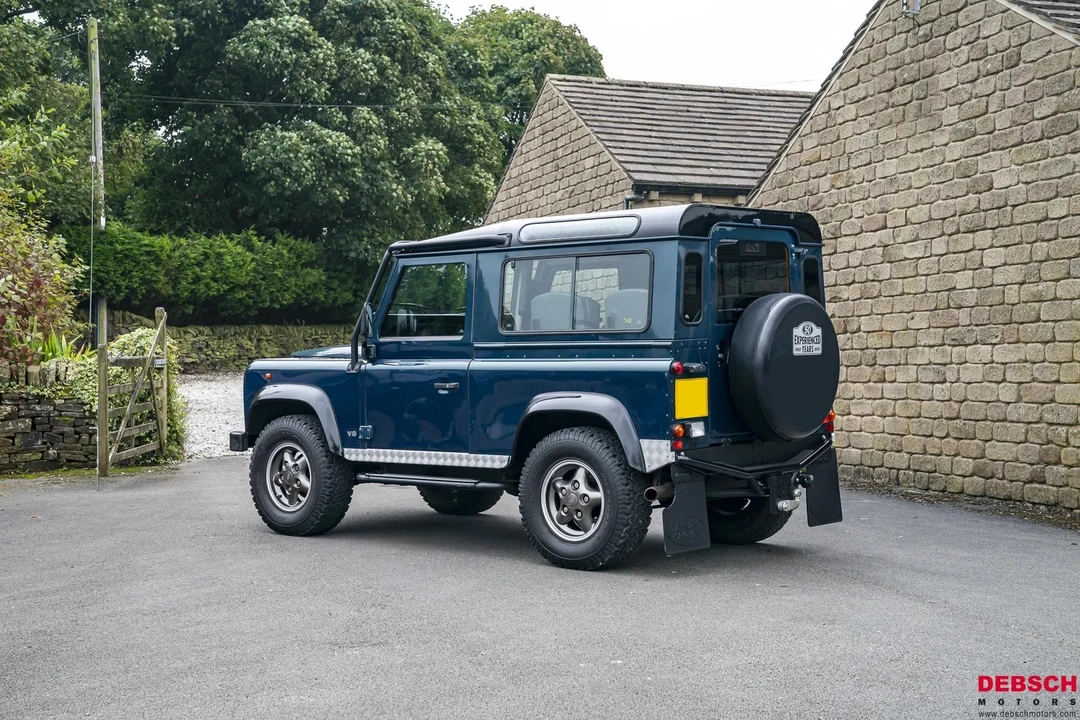 1998 Land Rover Defender 90 - Image 4 of 21