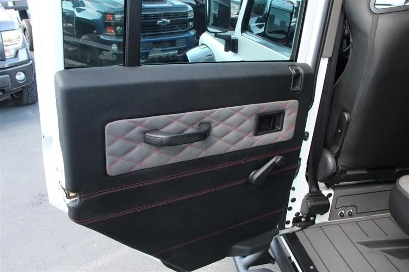 1998 Land Rover Defender 110 - Image 17 of 20