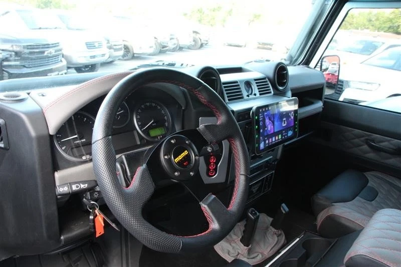 1998 Land Rover Defender 110 - Image 14 of 20