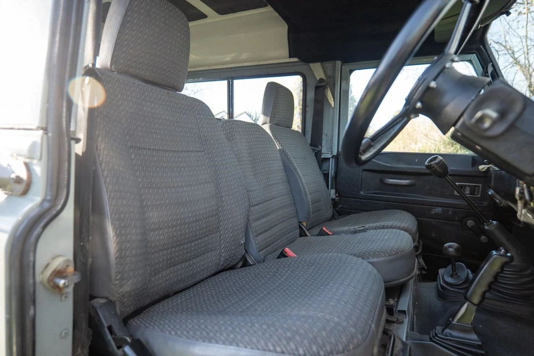 1998 Land Rover Defender - Image 30 of 30
