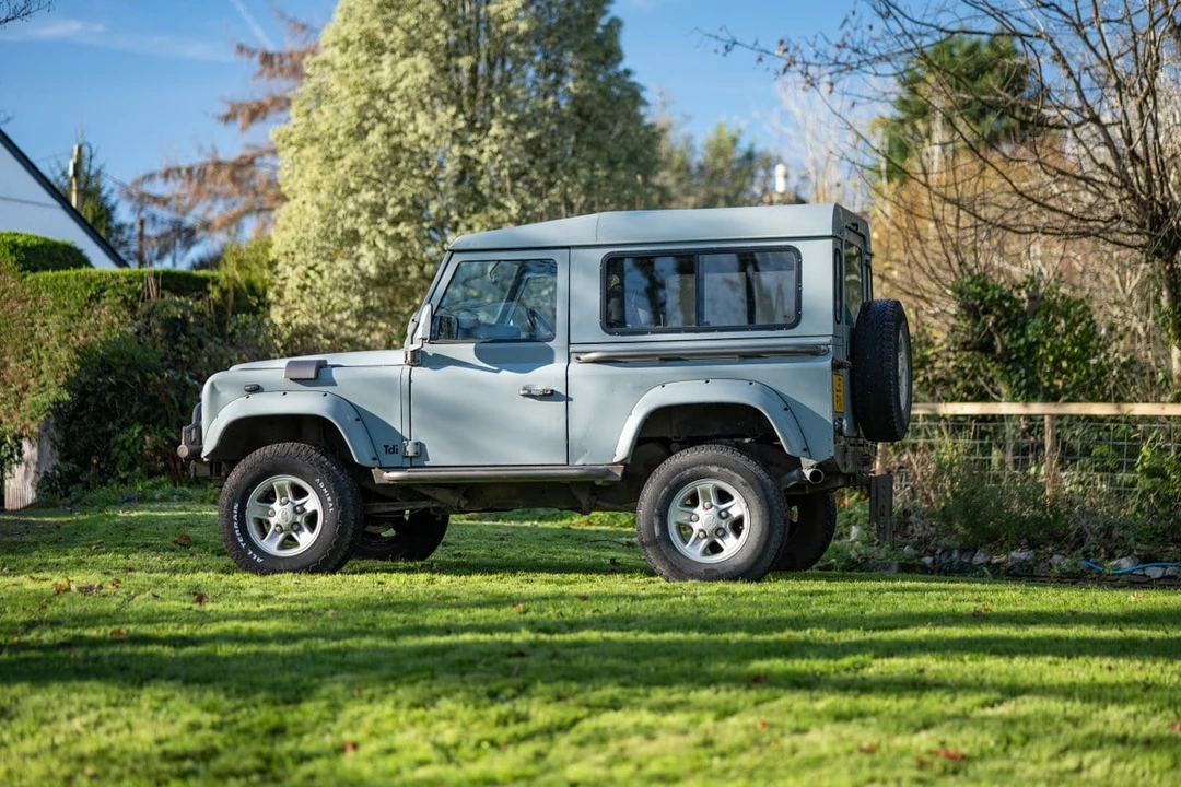 1998 Land Rover Defender - Image 19 of 30