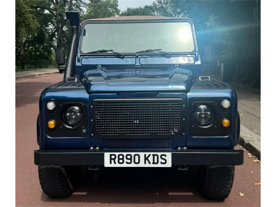 1998 Land Rover Defender - Image 2 of 10