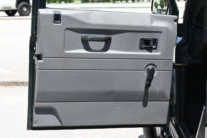 1998 Land Rover Defender - Image 27 of 31