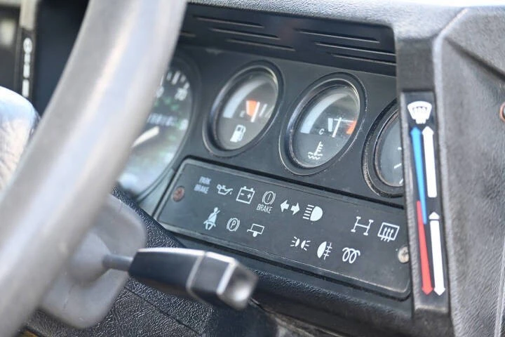 1998 Land Rover Defender - Image 11 of 31