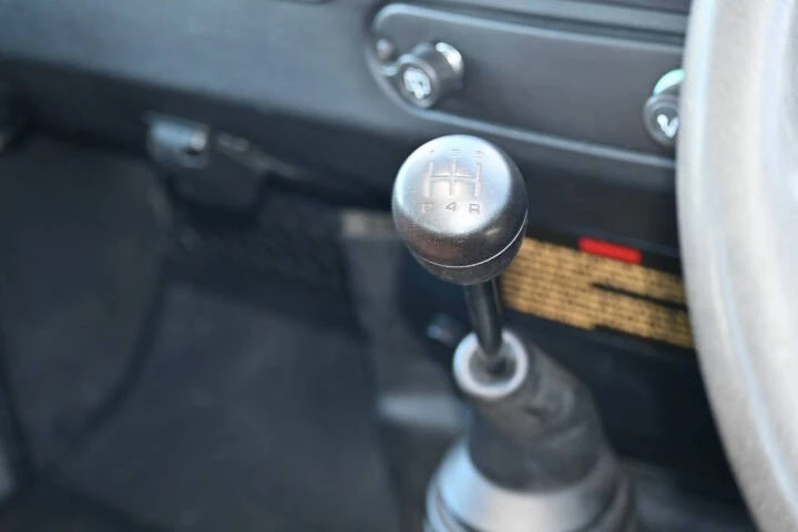1998 Land Rover Defender - Image 9 of 31