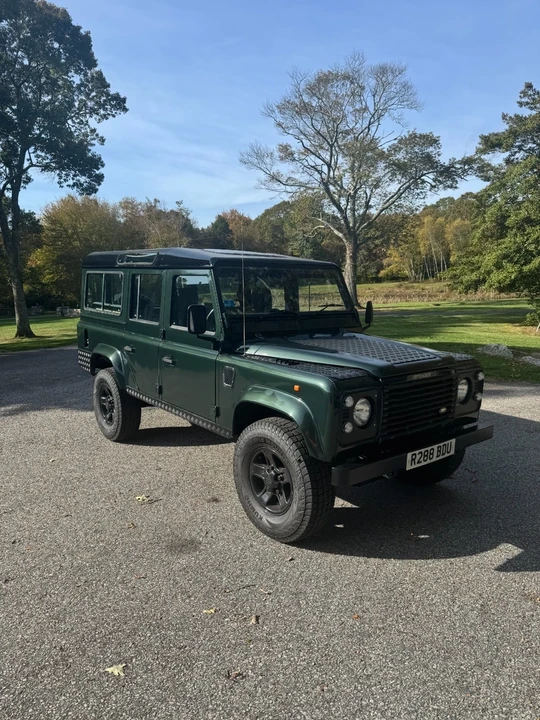 1998 Land Rover Defender 110 - Image 5 of 21