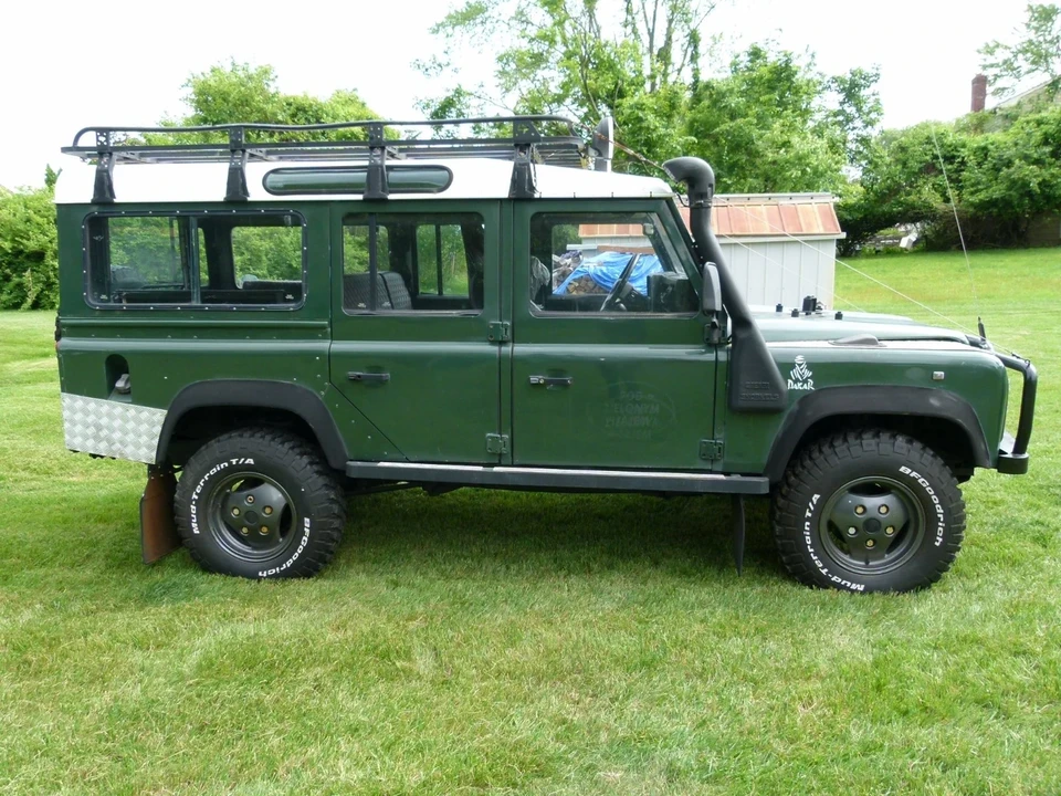 1998 Land Rover Defender 110 - Image 6 of 21