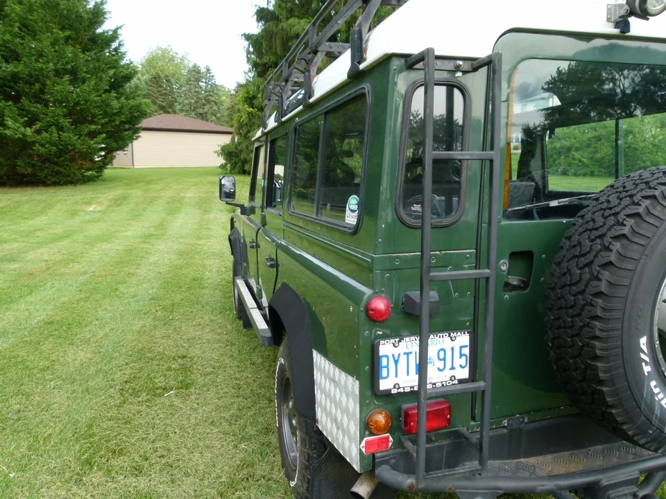 1998 Land Rover Defender 110 - Image 9 of 21