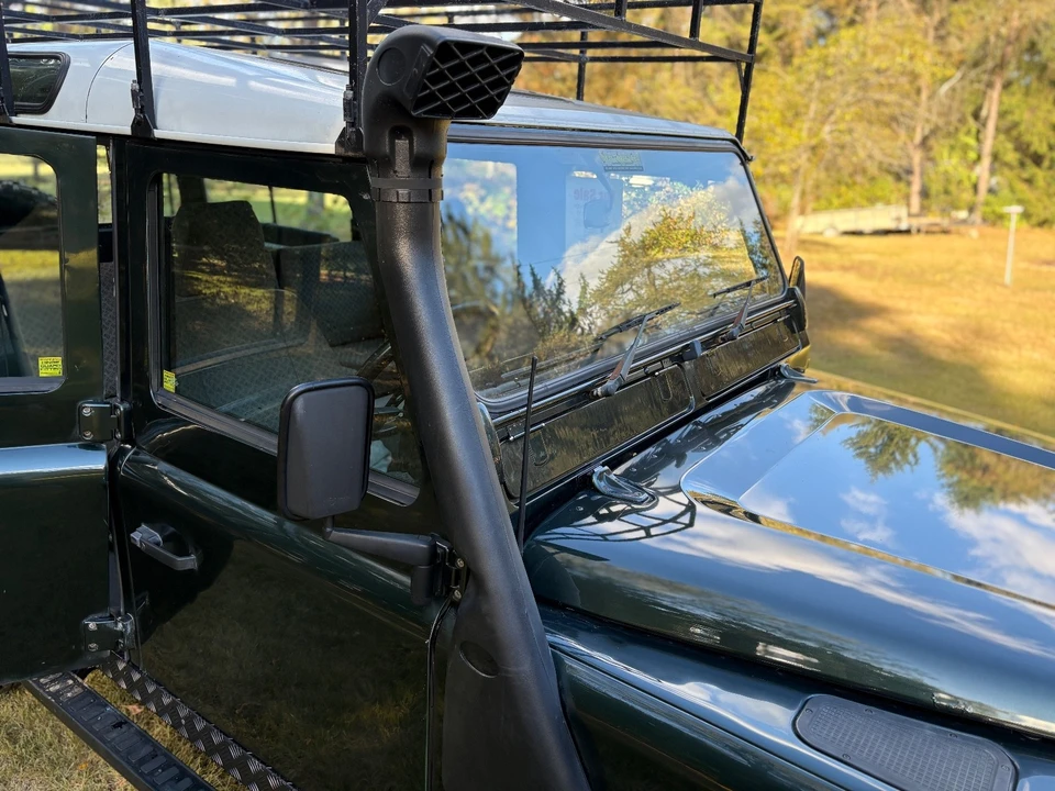 1998 Land Rover Defender 110 - Image 12 of 21