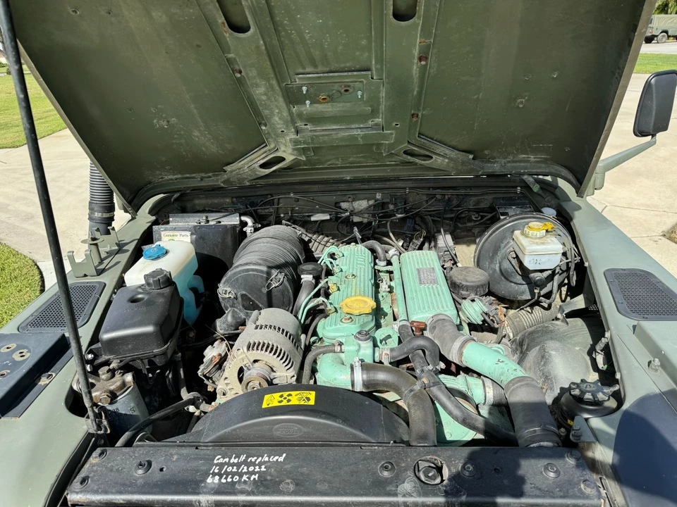1998 Land Rover Defender 110 - Image 11 of 18