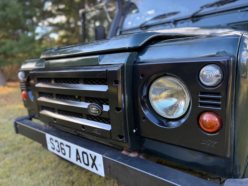 1998 Land Rover Defender 110 - Image 11 of 21