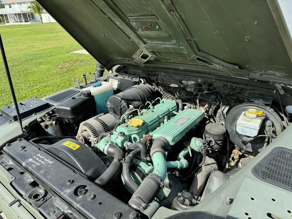 1998 Land Rover Defender 110 - Image 12 of 18