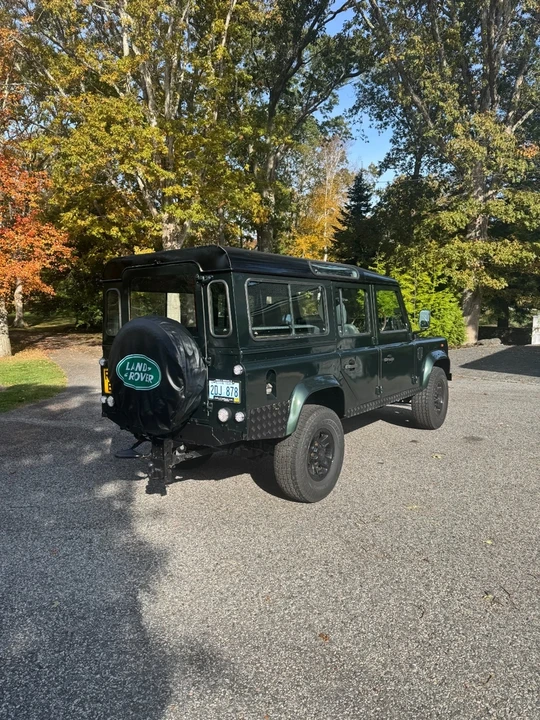 1998 Land Rover Defender 110 - Image 6 of 21