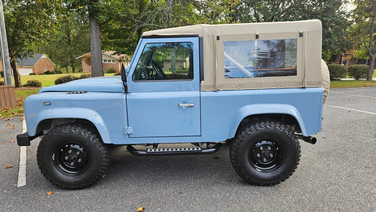 1998 Land Rover Defender - Image 14 of 22