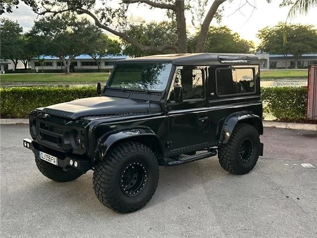 1998 Land Rover Defender 110 - Image 3 of 15
