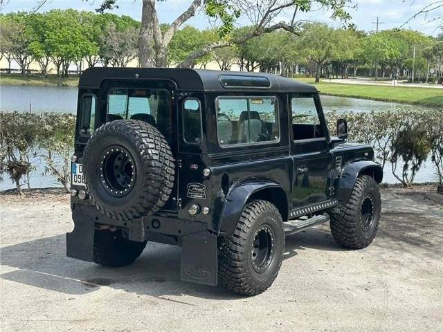 1998 Land Rover Defender 110 - Image 15 of 15
