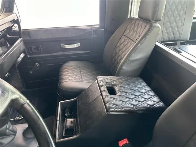 1998 Land Rover Defender 110 - Image 12 of 15