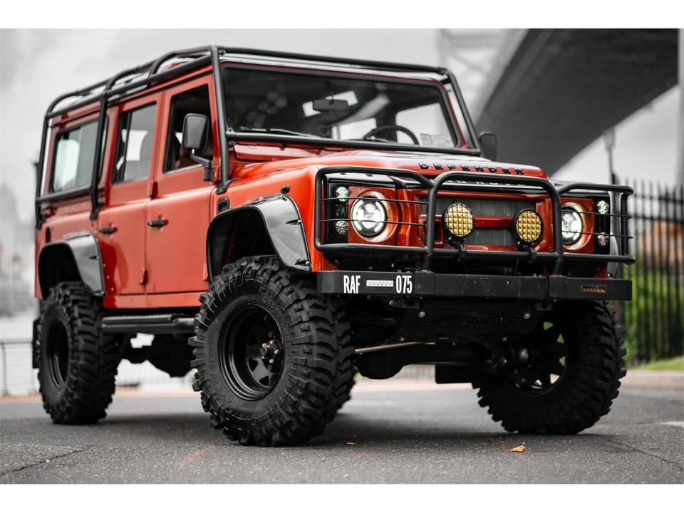 1998 Land Rover Defender 110 - Image 12 of 31