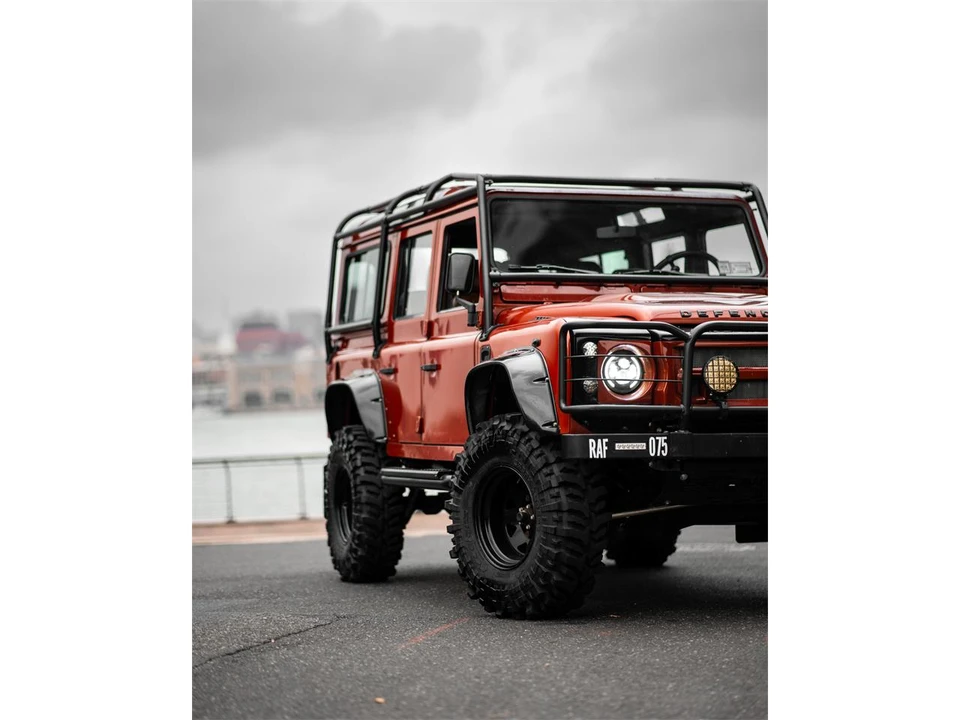 1998 Land Rover Defender 110 - Image 13 of 31