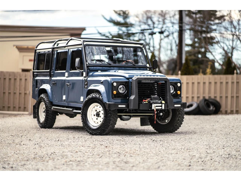 1998 Land Rover Defender 110 - Image 5 of 31