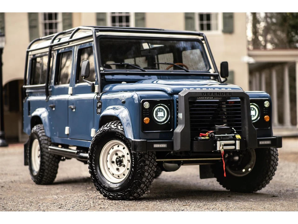 1998 Land Rover Defender 110 - Image 15 of 31