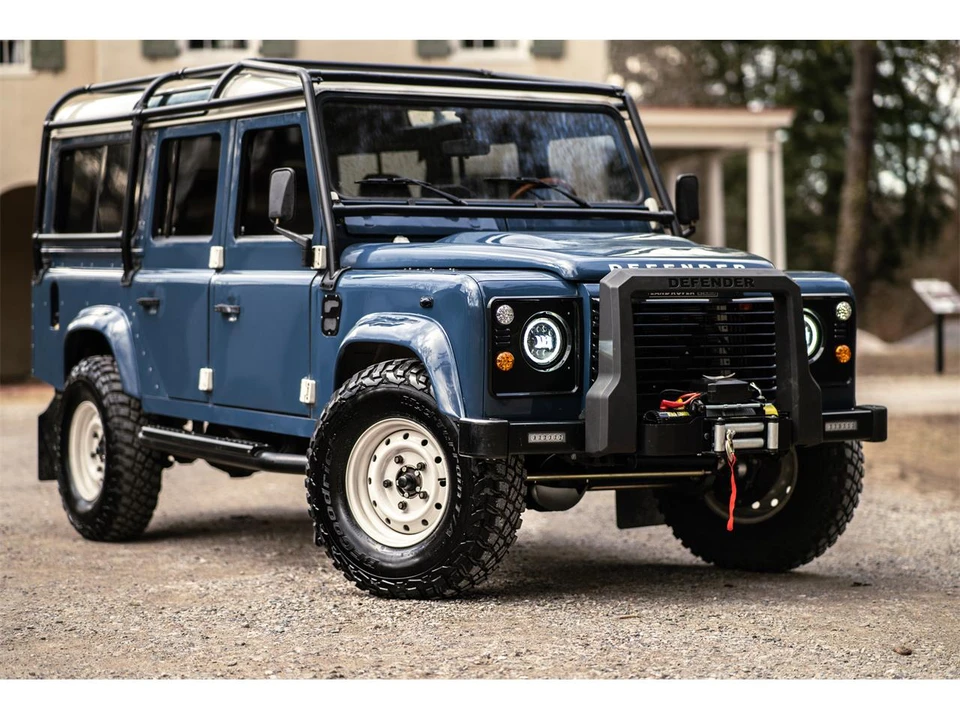1998 Land Rover Defender 110 - Image 17 of 31
