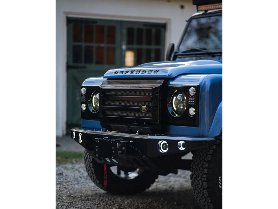 1998 Land Rover Defender 110 - Image 3 of 31
