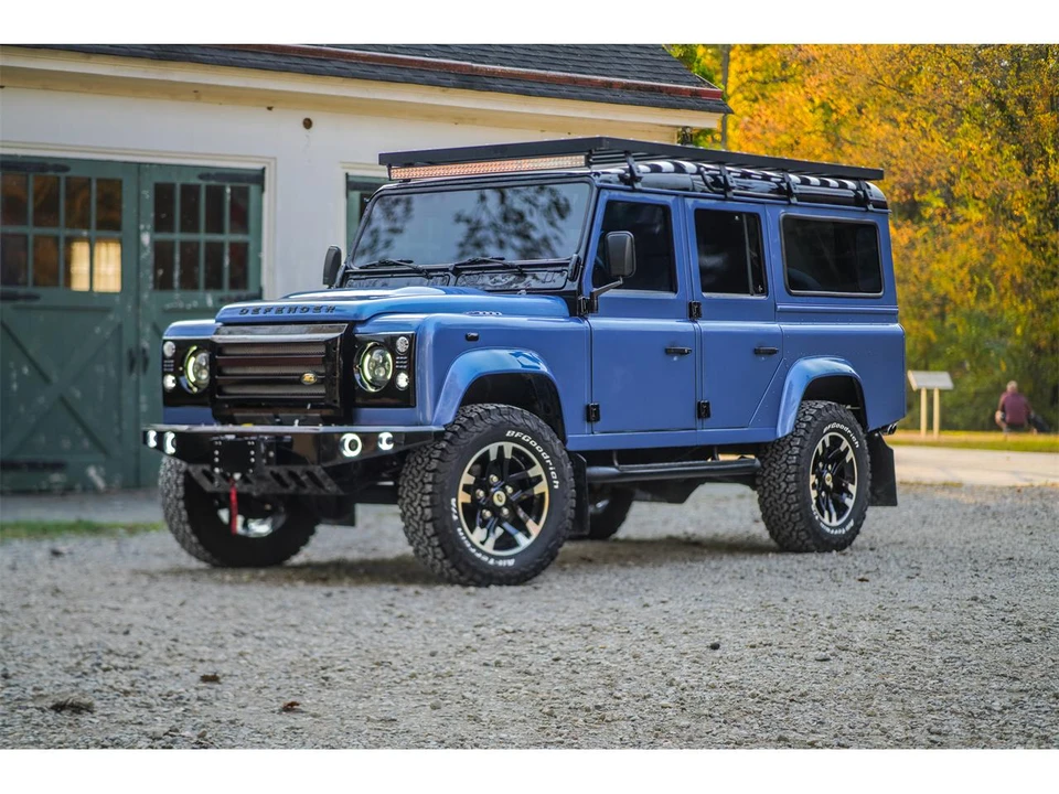 1998 Land Rover Defender 110 - Image 10 of 31