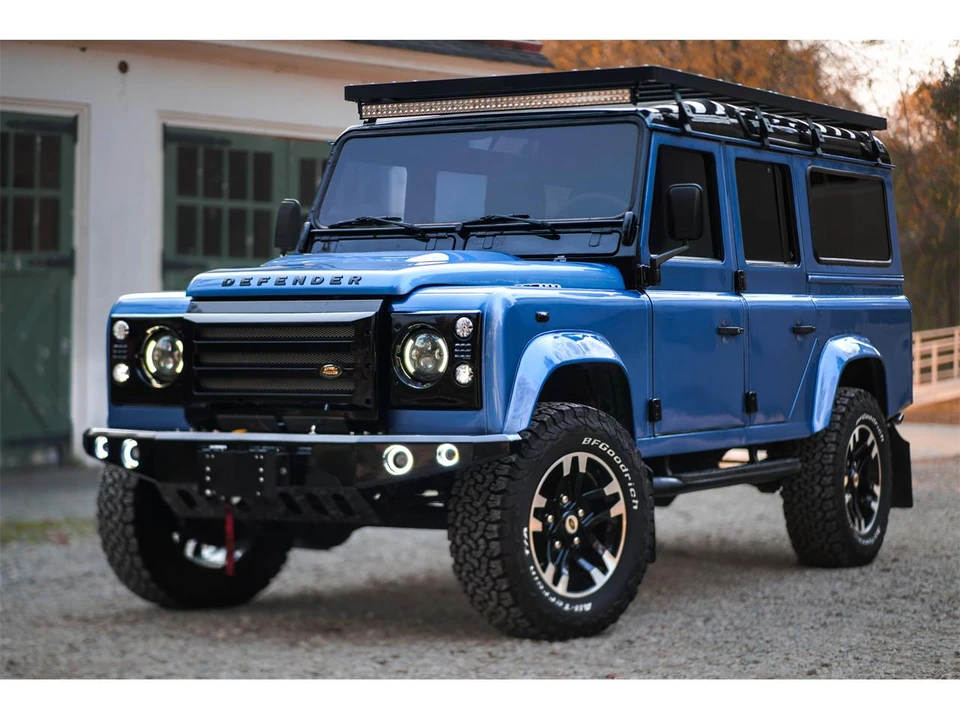 1998 Land Rover Defender 110 - Image 11 of 31
