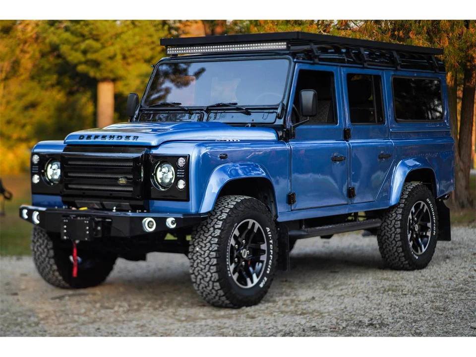 1998 Land Rover Defender 110 - Image 19 of 31