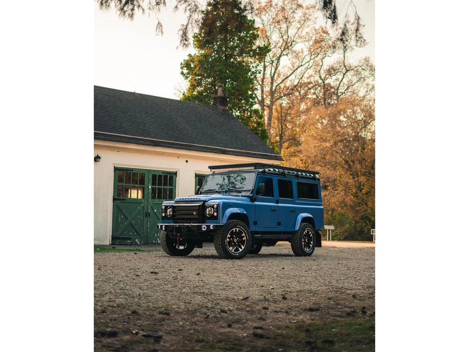 1998 Land Rover Defender 110 - Image 24 of 31