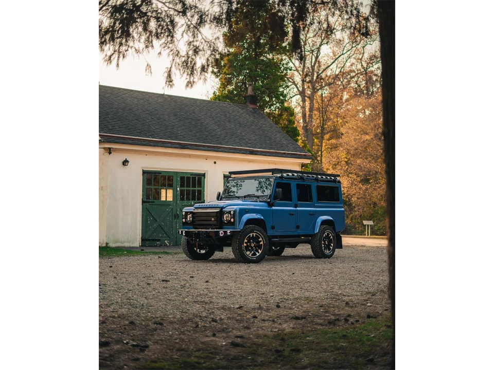 1998 Land Rover Defender 110 - Image 25 of 31