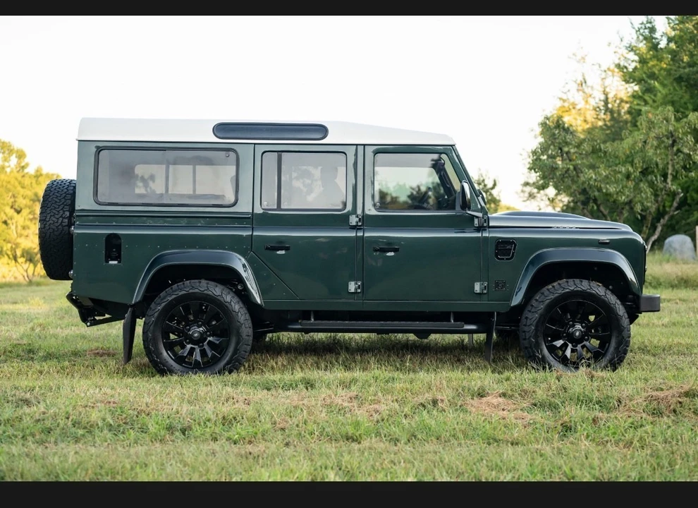 1998 Land Rover Defender 110 - Image 2 of 25