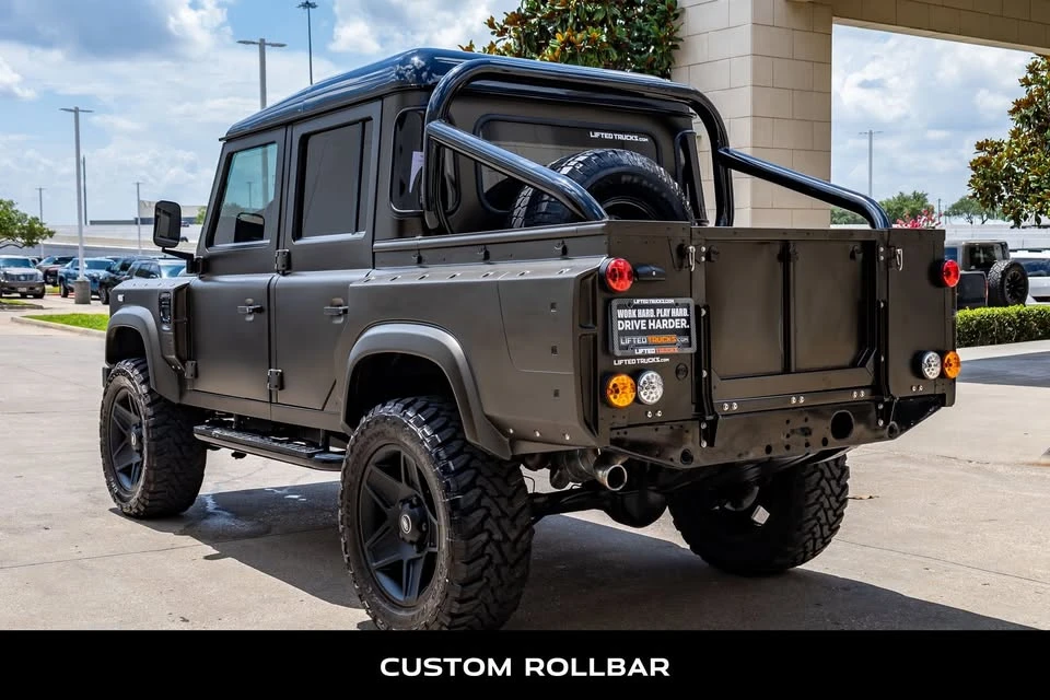 1998 Land Rover Defender 110 - Image 6 of 13