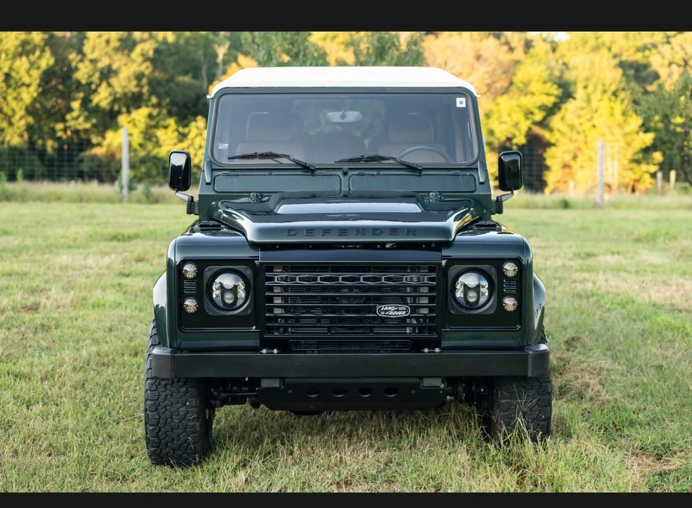 1998 Land Rover Defender 110 - Image 24 of 25