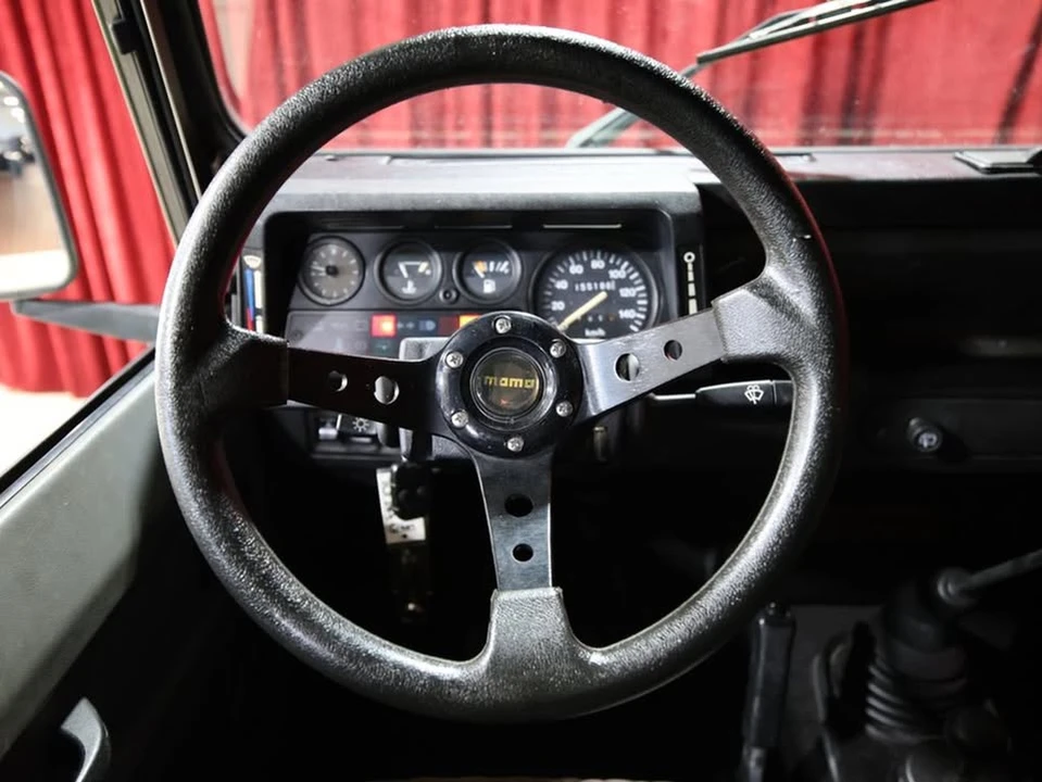 1998 Land Rover Defender 110 - Image 15 of 20