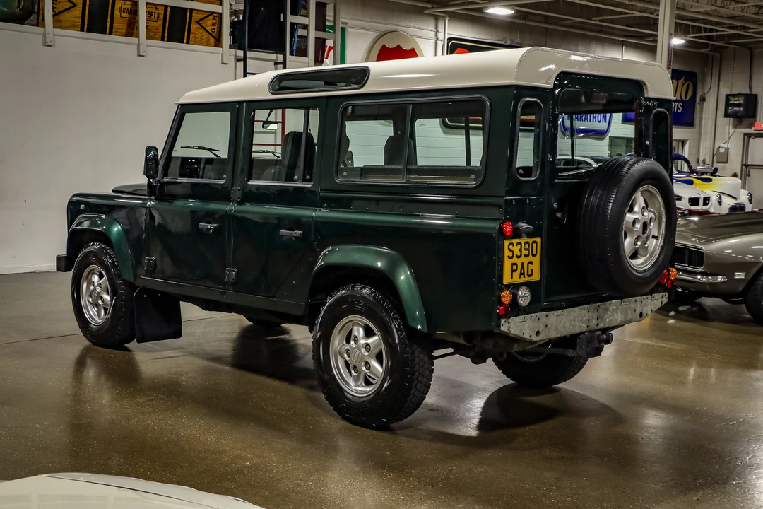 1998 Land Rover Defender 110 - Image 23 of 31