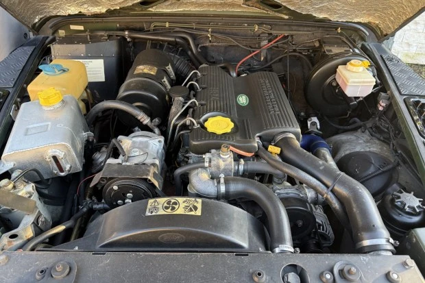 1998 Land Rover Defender 110 - Image 6 of 7