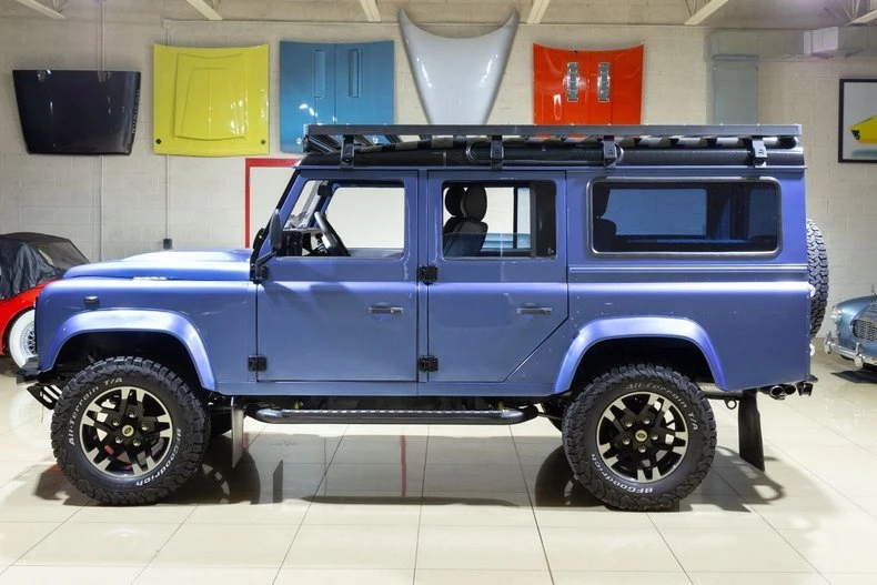 1998 Land Rover Defender 110 - Image 7 of 20