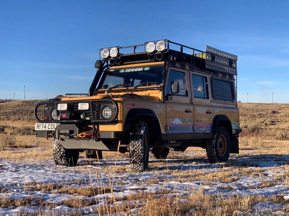 1998 Land Rover Defender 110 - Image 7 of 31