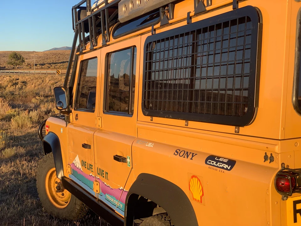 1998 Land Rover Defender 110 - Image 28 of 31