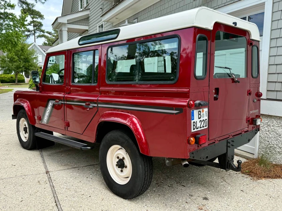 1998 Land Rover Defender 110 - Image 6 of 13