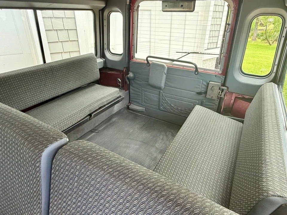 1998 Land Rover Defender 110 - Image 11 of 13