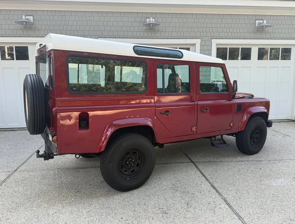 1998 Land Rover Defender 110 - Image 2 of 14